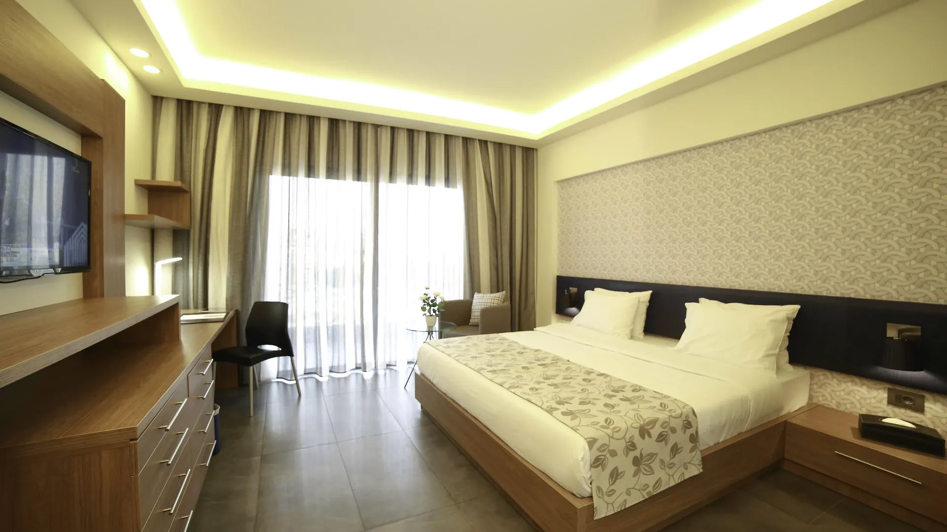 Urban Central Suites - Beirut Hotel