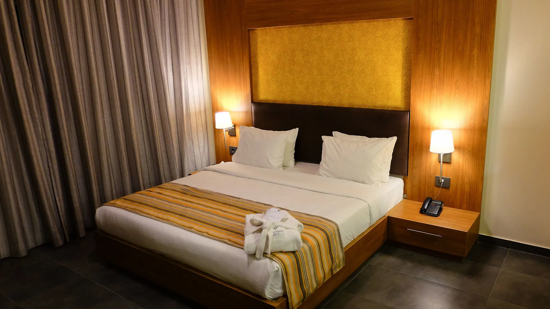 Urban Central Suites - Beirut 4*,  Lebanon